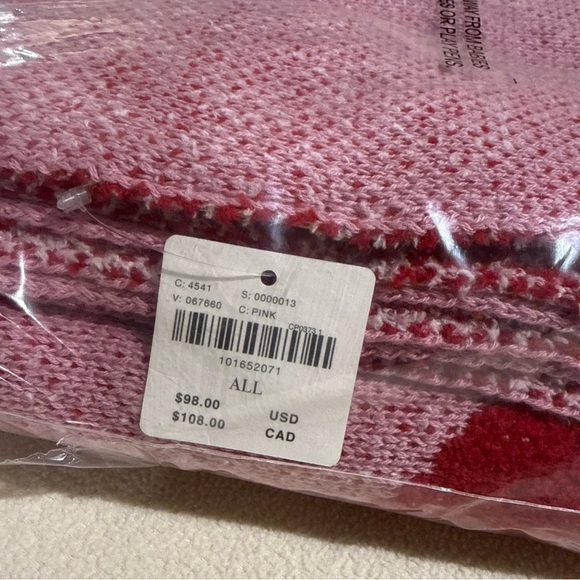 Anthropologie Pink Throw with Red Bow - Picture 5 of 5